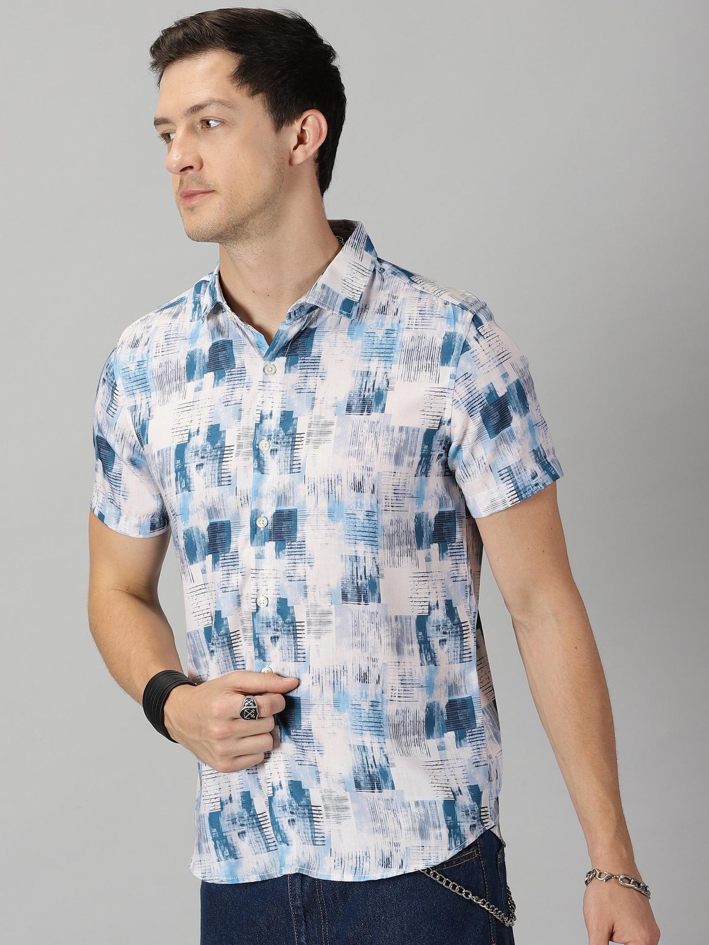Printed Half Sleeves Regular Fit Mens Casual shirt